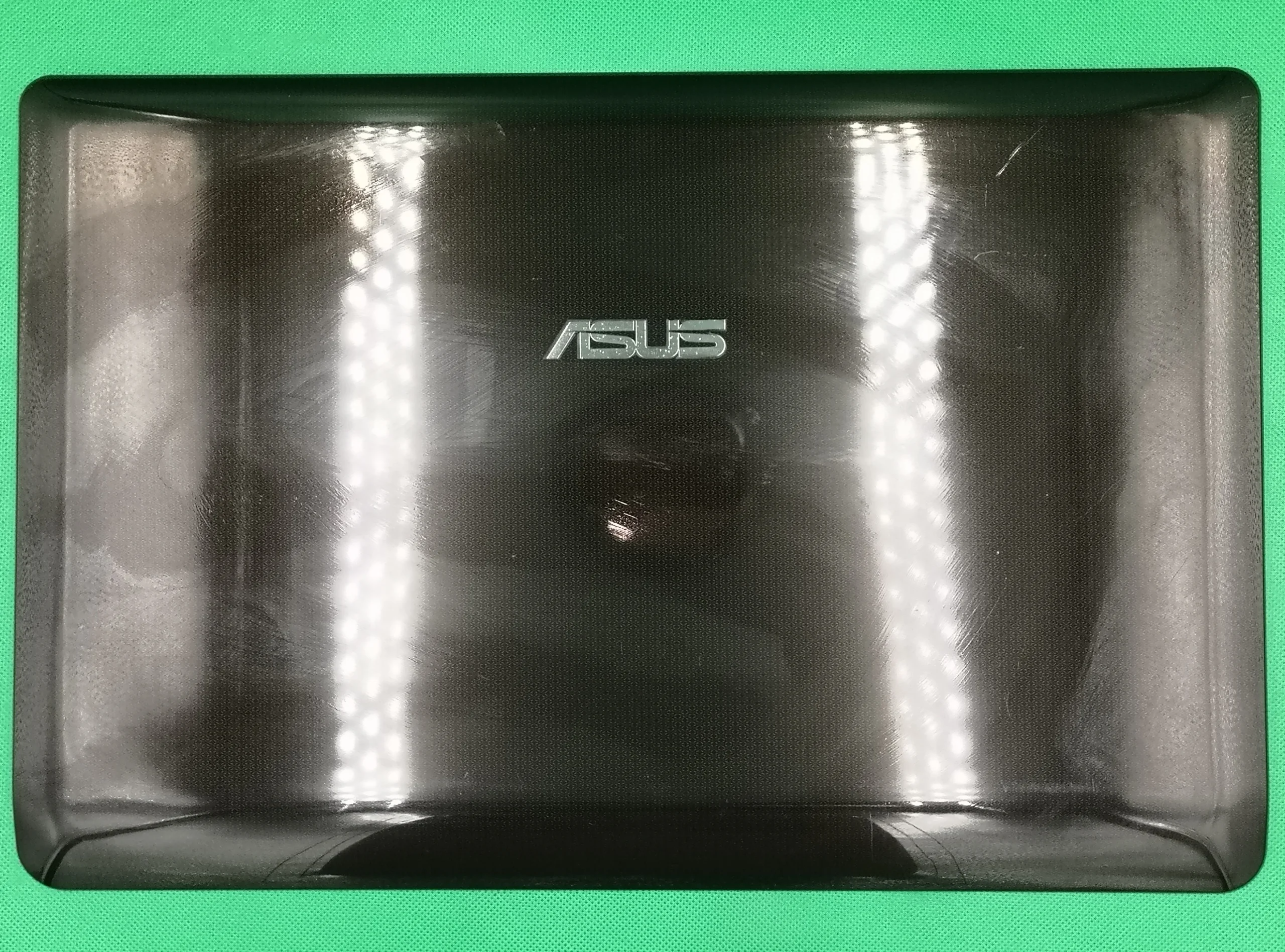 Asus X72D Capac Ecran LCD 13N0-GKA0111 SWAP - imagine 2