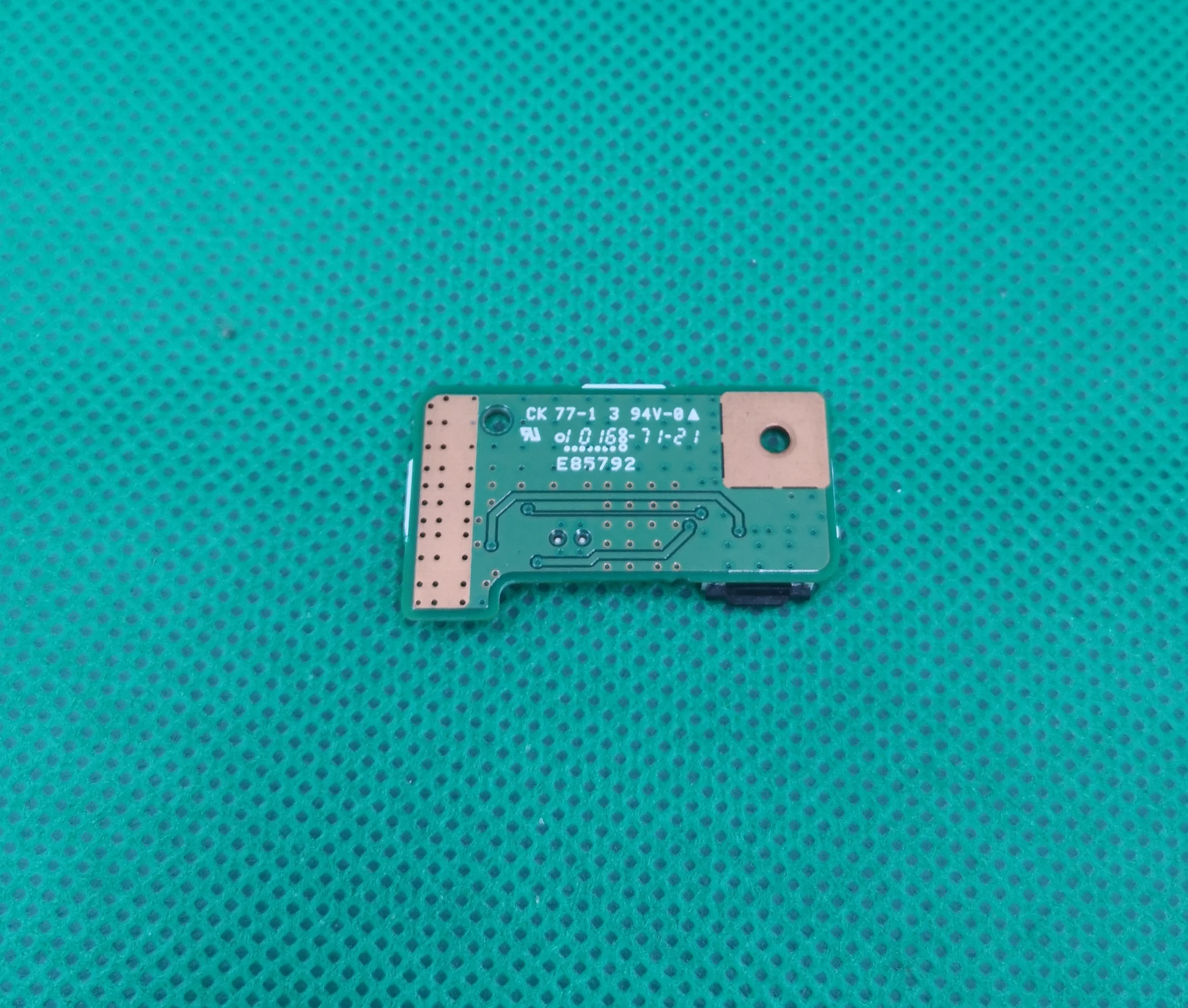 Medion Akoya E7214 Modul buton pornire ON/OFF 55.4JE03.001G SWAP