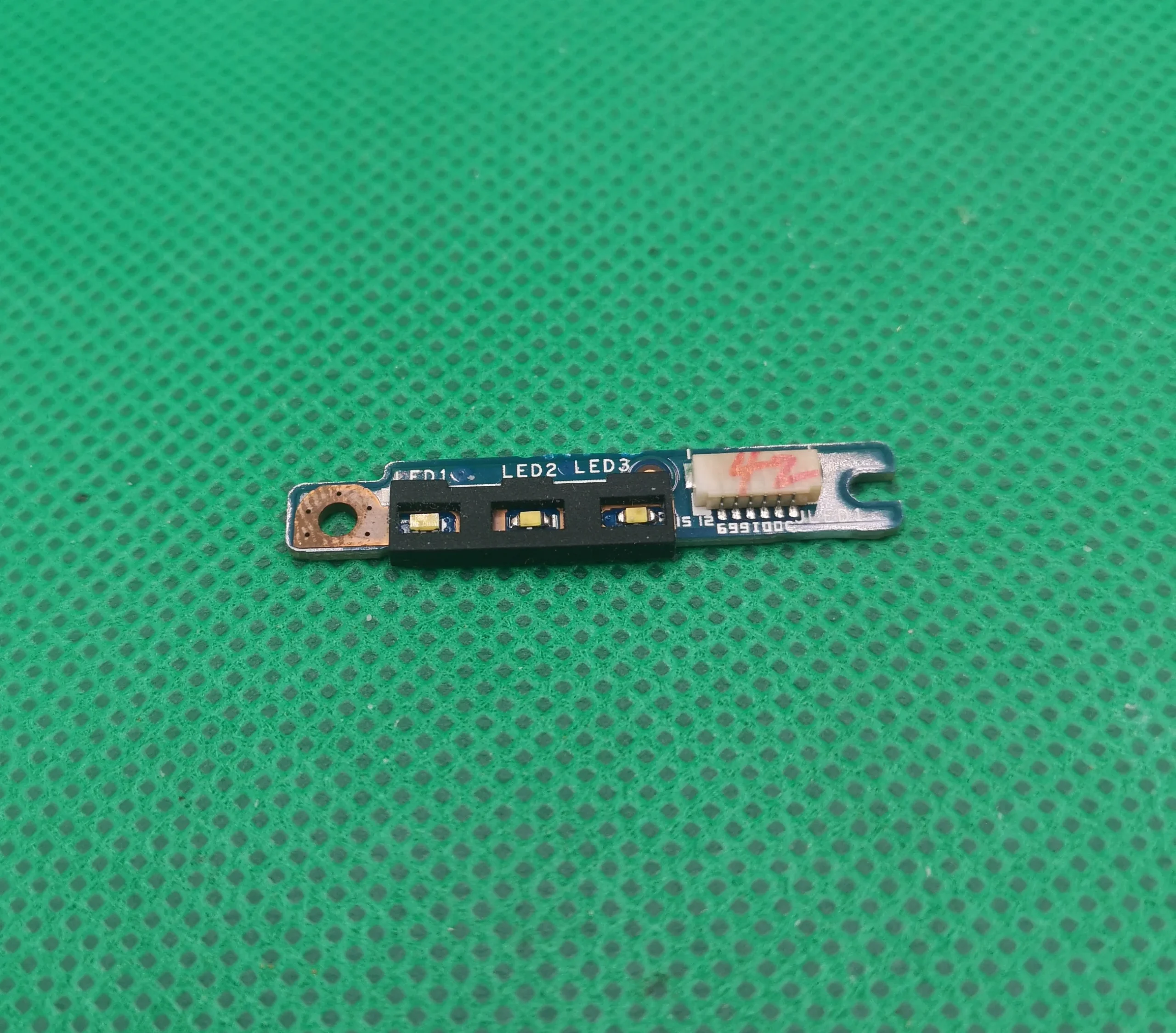 Dell P40G Placa LED LS-9595P SWAP