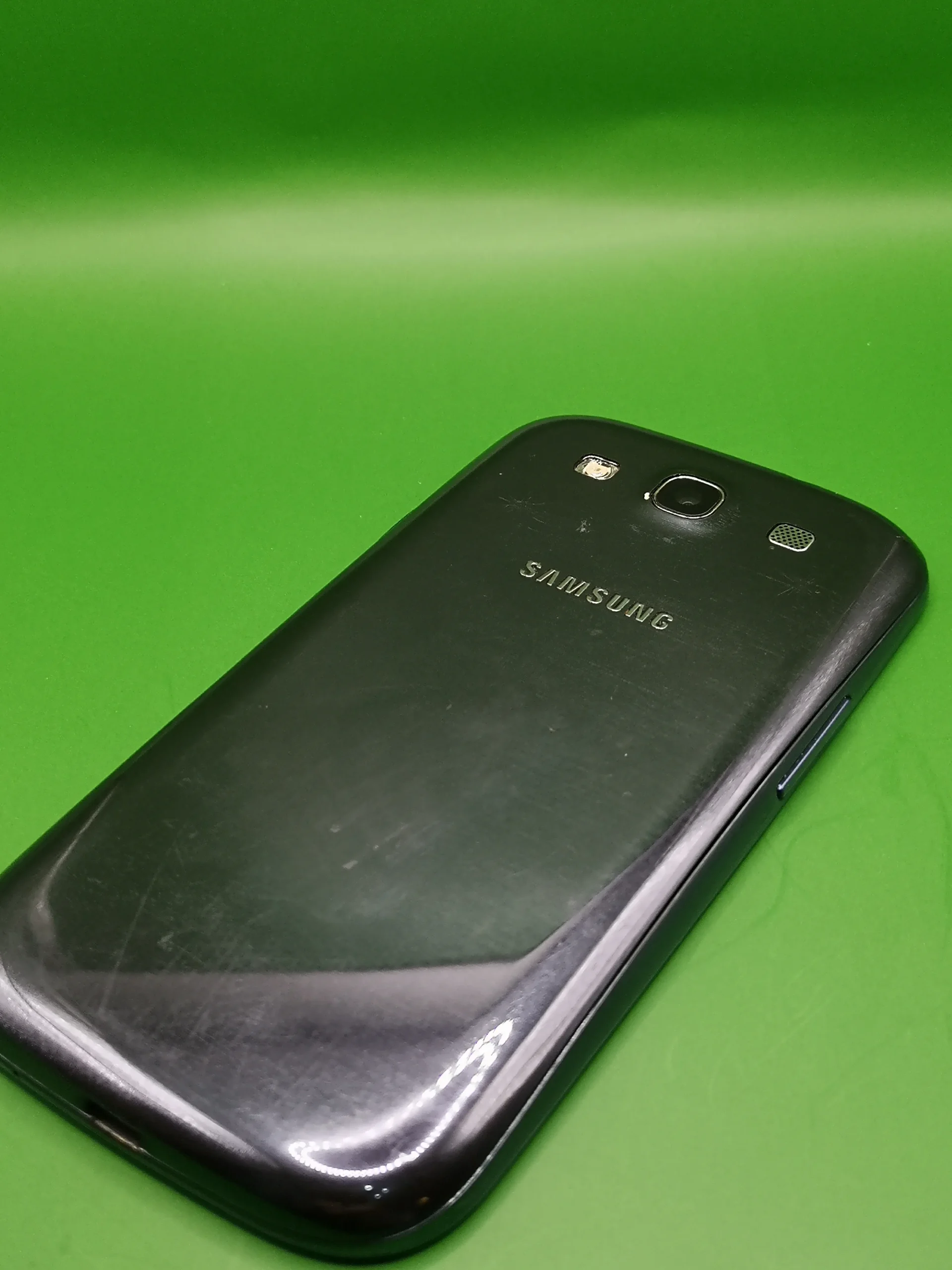 Samsung I9300 Galaxy S III, 1GB/16GB, Foarte bun - imagine 2