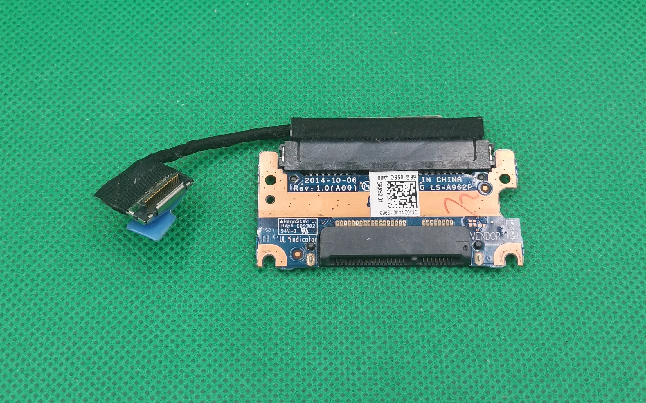 Dell P40G Placa Conector HDD + Cablu LS-A962P SWAP